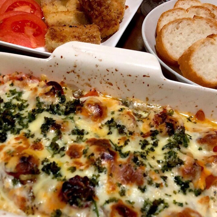 簡単なのに美味しい!トマトのグラタン